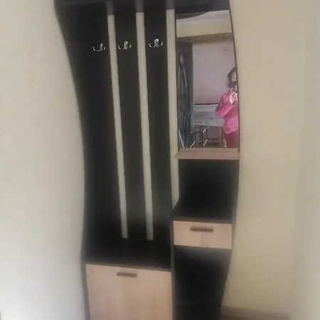 Holiday home гостинний двір у ангеліни *