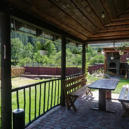 гостинний двір у ангеліни Holiday home *