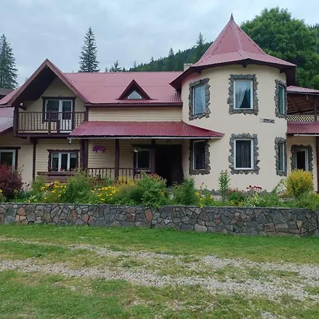 гостинний двір у ангеліни Holiday home *