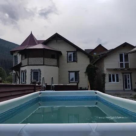 гостинний двір у ангеліни *