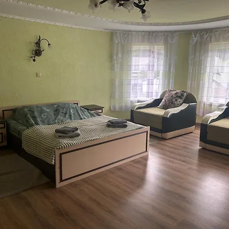 гостинний двір у ангеліни Дом отдыха