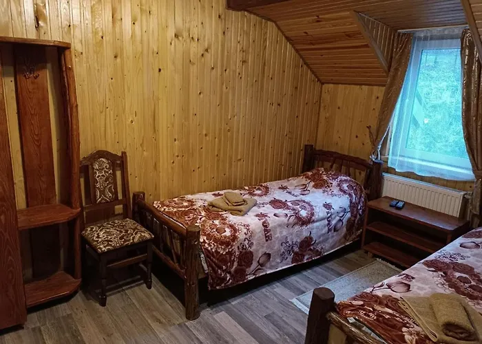 гостинний двір у ангеліни Tatariw