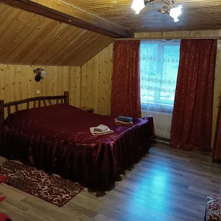 гостинний двір у ангеліни * تاتاريف