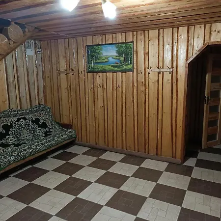 гостинний двір у ангеліни