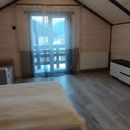 гостинний двір у ангеліни Casa vacanze *