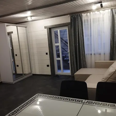 гостинний двір у ангеліни *