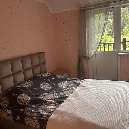 гостинний двір у ангеліни Casa vacanze *