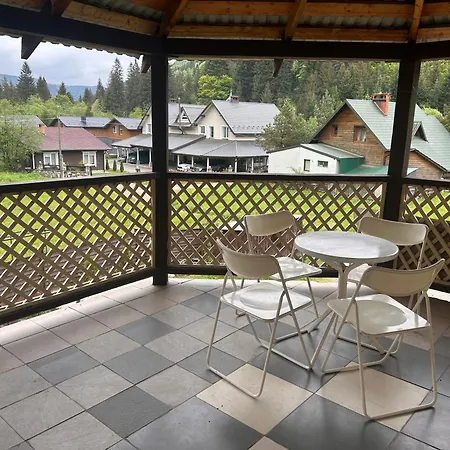 гостинний двір у ангеліни Casa vacanze *
