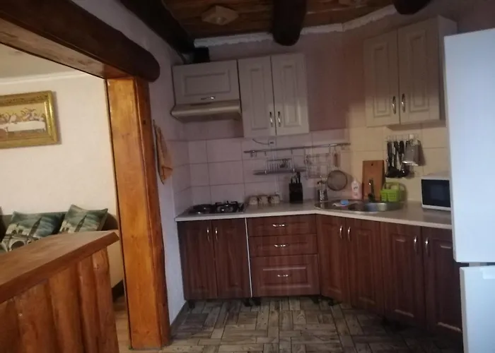 度假居 гостинний двір у ангеліни *